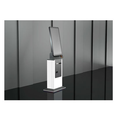 Chiosco d'ordinazione del ristorante in piedi