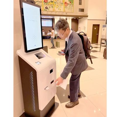 Macchina bancomat di sicurezza con software personalizzabile e lettore di carte